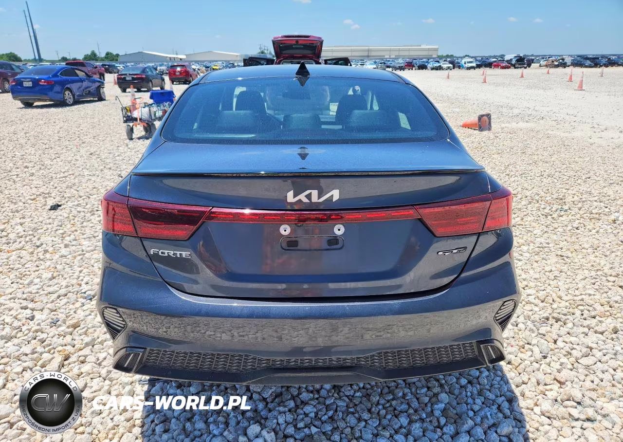 2024 Kia Forte Gt Line VIN:3KPF54AD4RE787771 - 6
