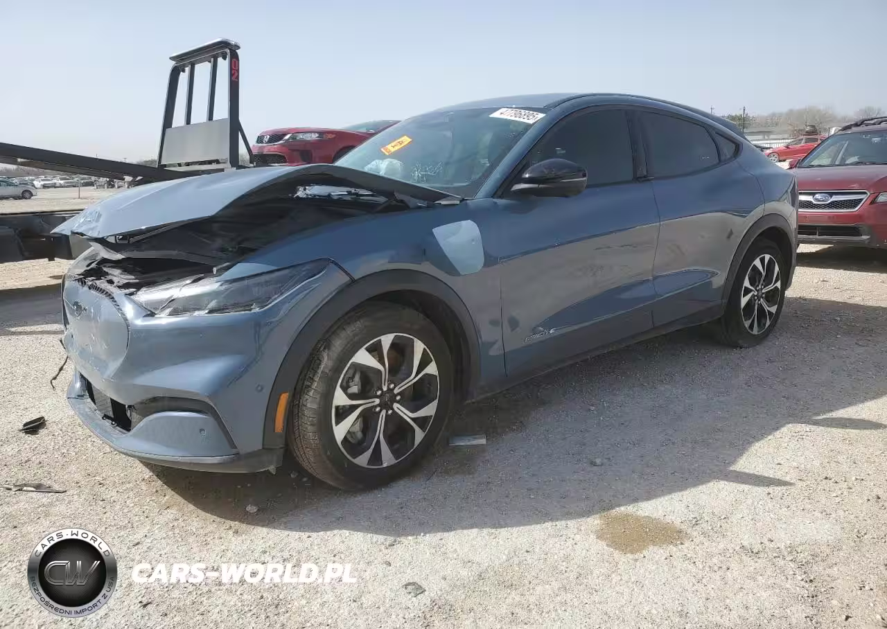 2024 Ford Mustang Mach-E Select