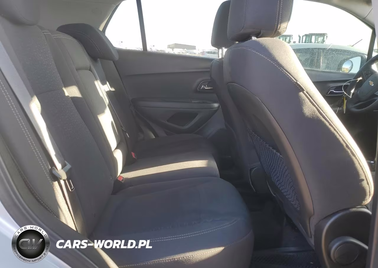 2020 Chevrolet Trax Ls VIN:3GNCJNSB8LL333986 - 11