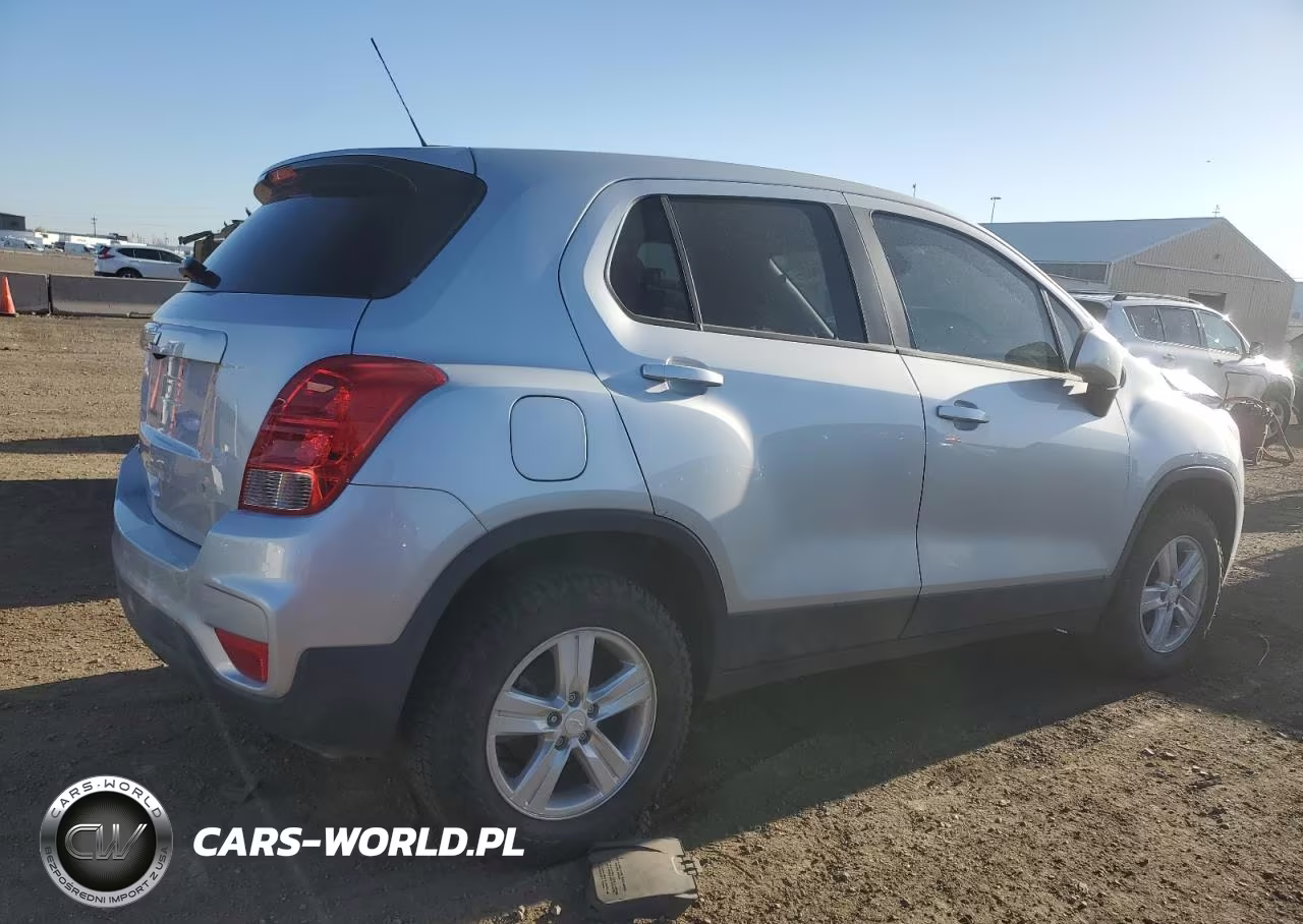 2020 Chevrolet Trax Ls VIN:3GNCJNSB8LL333986 - 3