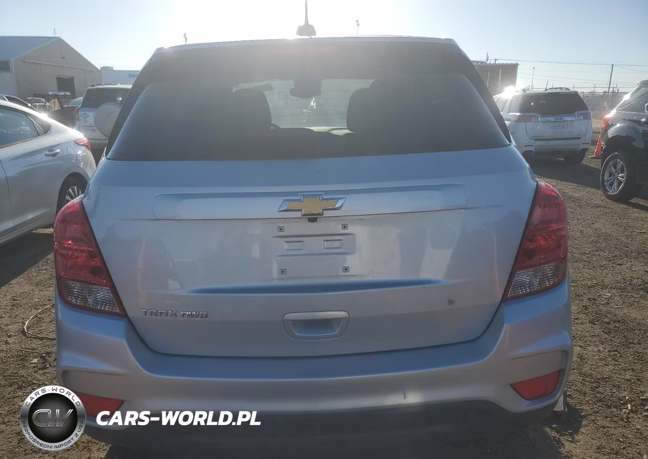 2020 Chevrolet Trax Ls VIN:3GNCJNSB8LL333986 - 6