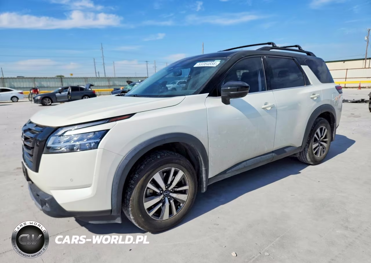2022 Nissan Pathfinder Sl