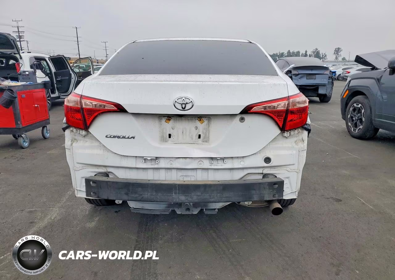 2019 Toyota Corolla L VIN:2T1BURHE1KC125065 - 6