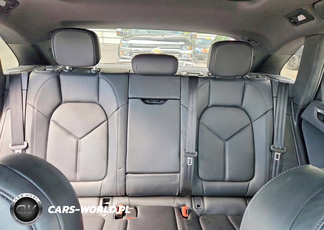 2021 Porsche Macan VIN:WP1AA2A52MLB14978 - 10