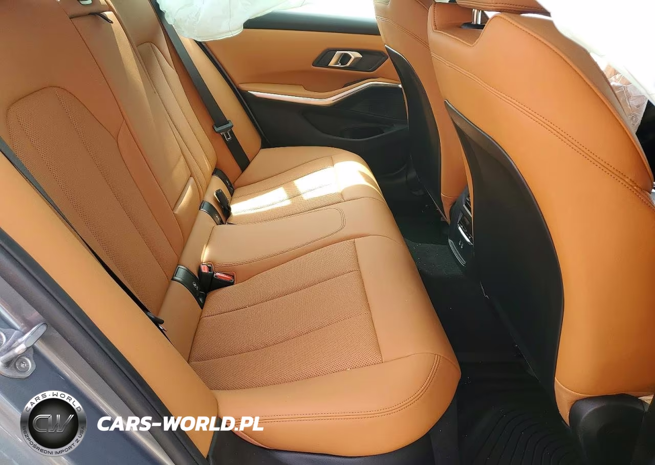 2025 BMW 330Xi VIN:3MW89CW05S8F24283 - 10