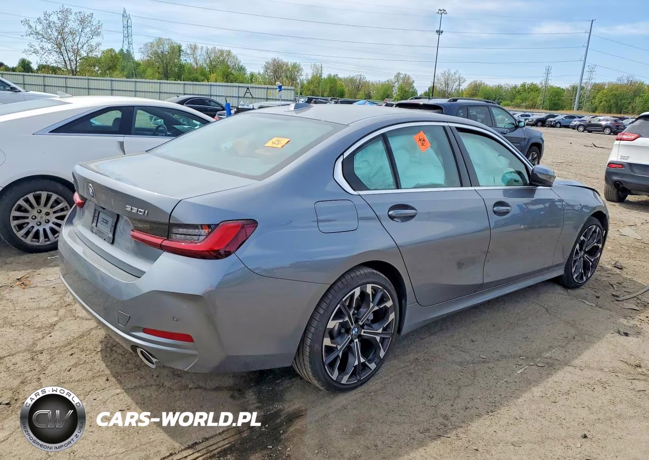2025 BMW 330Xi VIN:3MW89CW05S8F24283 - 3