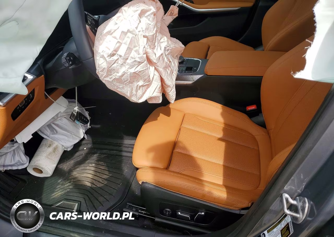 2025 BMW 330Xi VIN:3MW89CW05S8F24283 - 7
