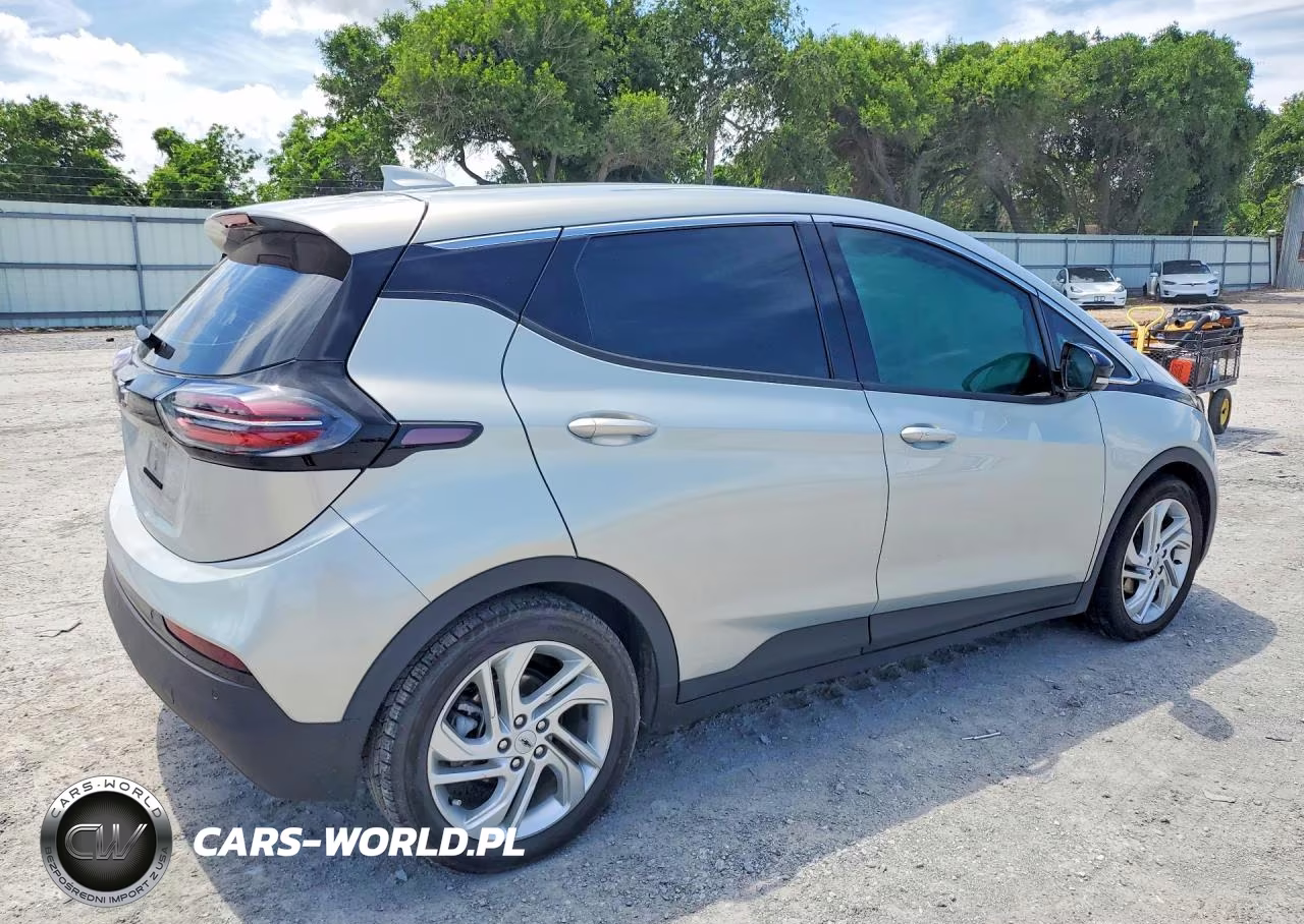 2023 Chevrolet Bolt Ev 1Lt VIN:1G1FW6S0XP4172380 - 3