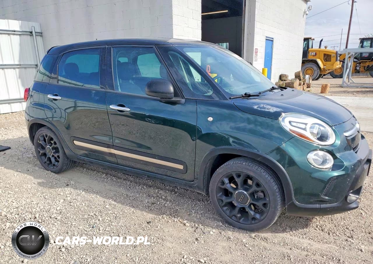 2017 Fiat 500L Trekking VIN:ZFBCFADH8HZ039351 - 4