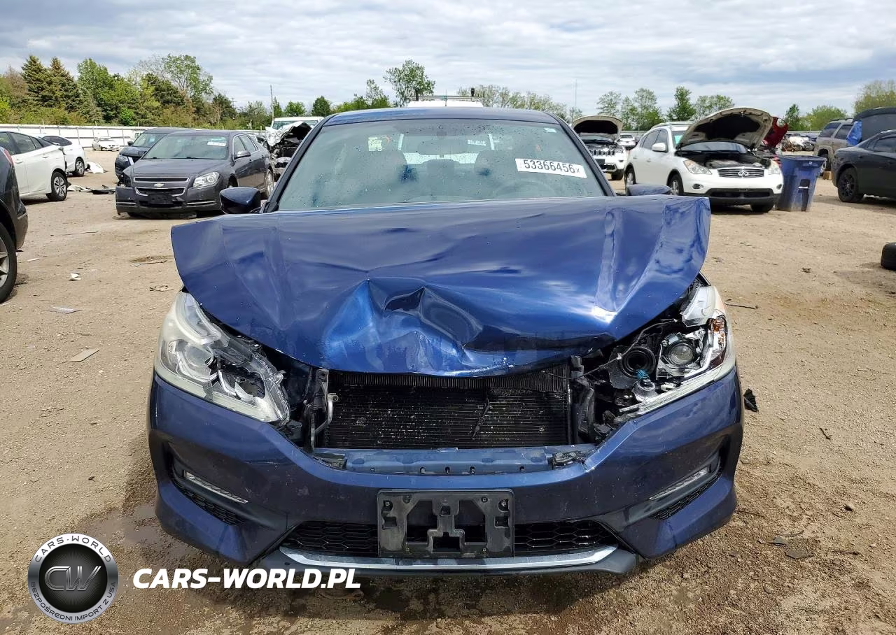 2017 Honda Accord Sport Special Edition VIN:1HGCR2F13HA000564 - 5
