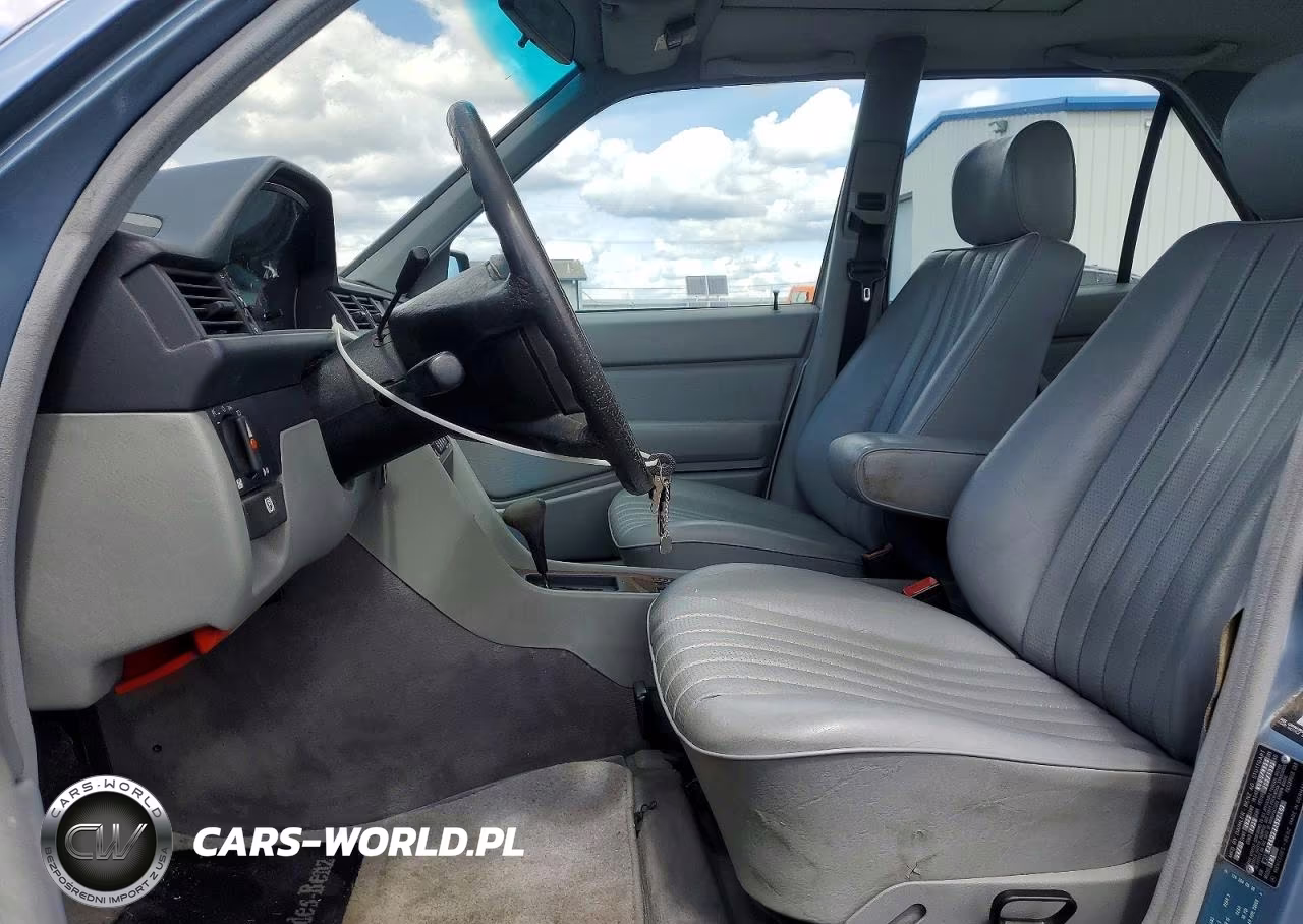 1988 Mercedes-Benz 260 E VIN:WDBEA26D3JA697165 - 7