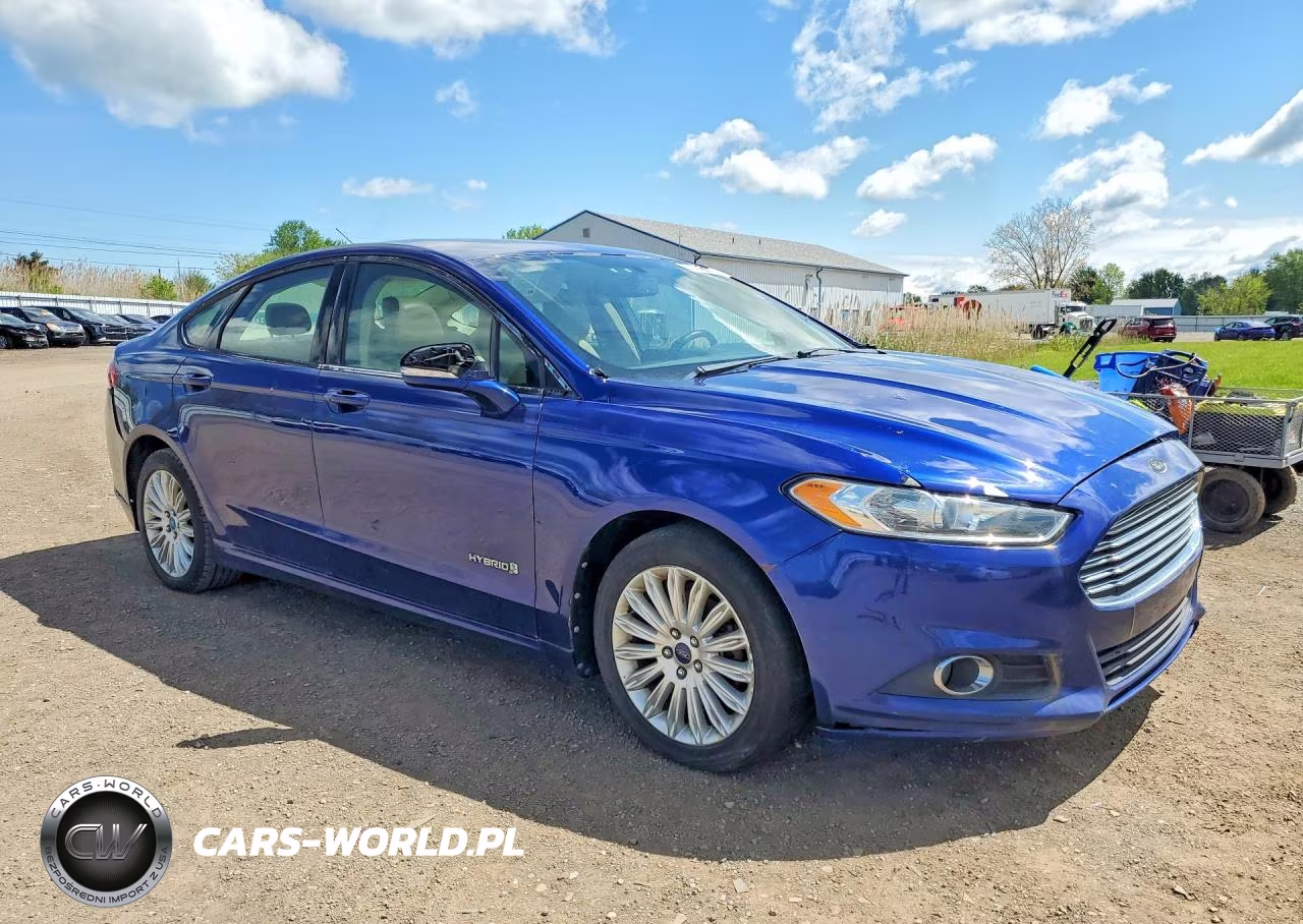 2013 Ford Fusion Se Hybrid VIN:3FA6P0LU7DR175670 - 4