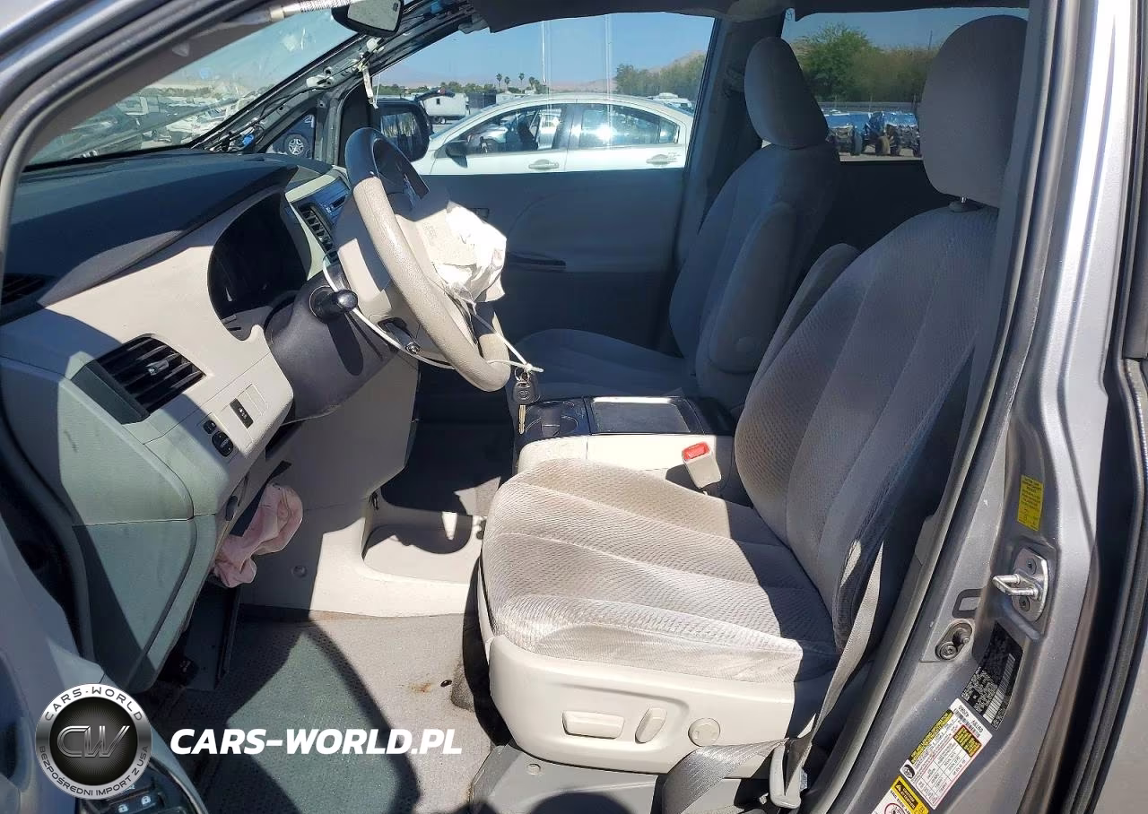 2011 Toyota Sienna Le VIN:5TDKK3DC8BS011904 - 7