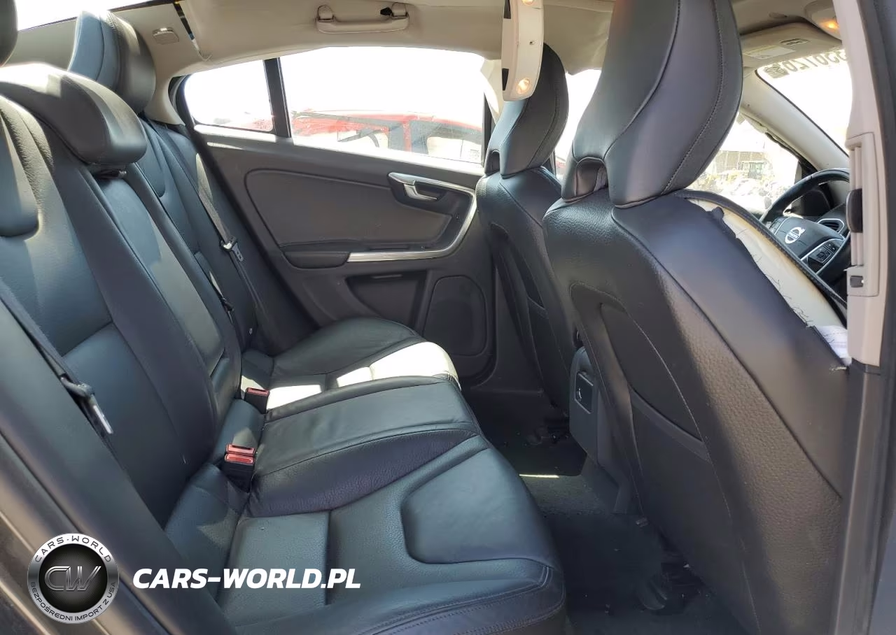 2012 Volvo S60 T5 VIN:YV1622FS5C2036262 - 10