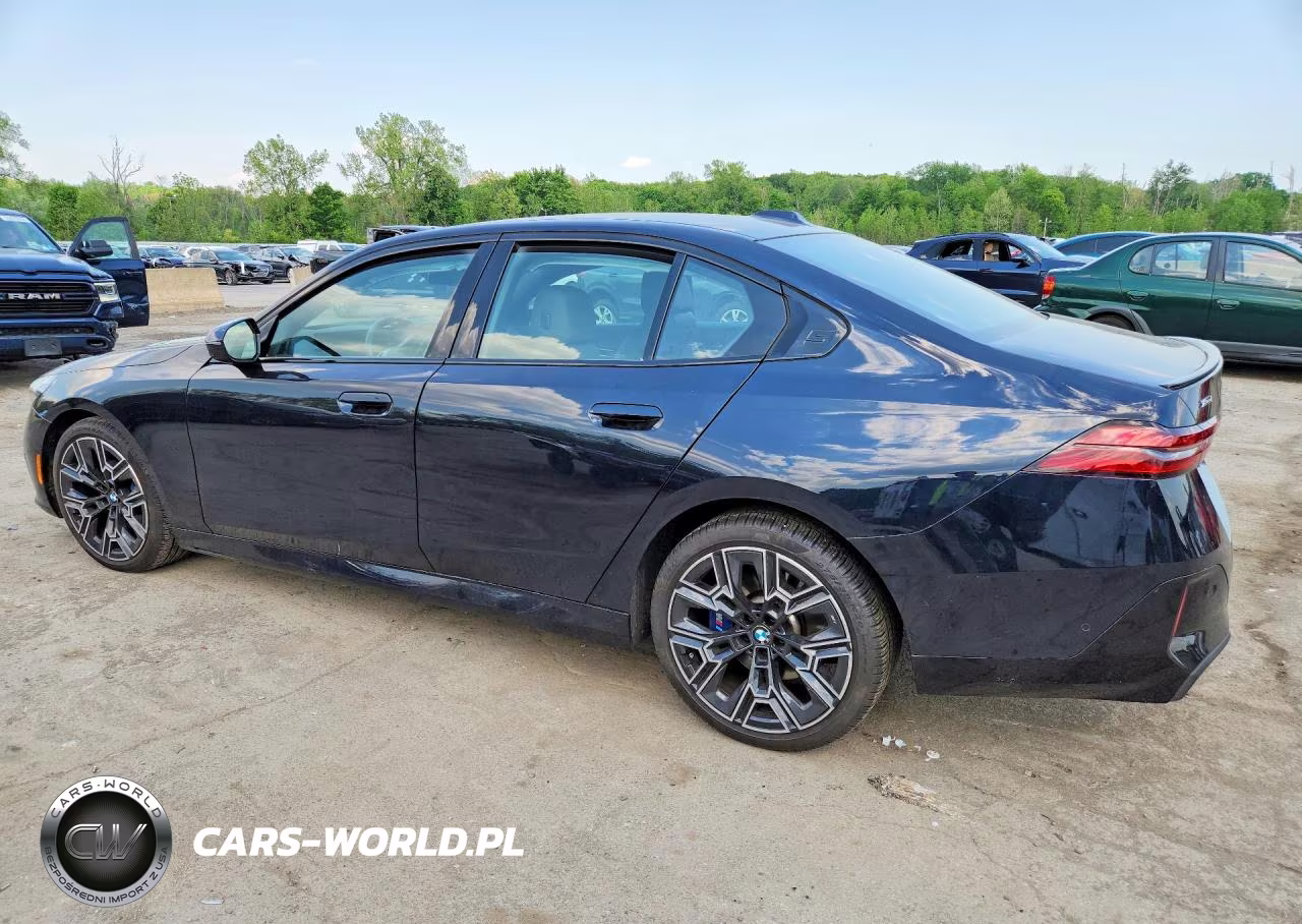 2025 BMW 530 Xi VIN:WBA53FJ08SCU29075 - 2