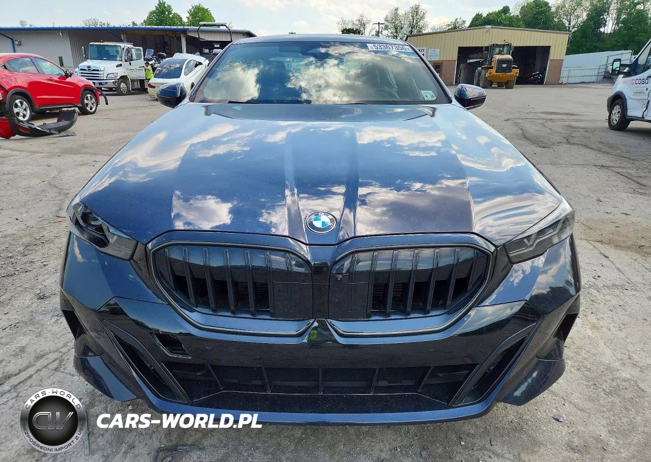 2025 BMW 530 Xi VIN:WBA53FJ08SCU29075 - 5