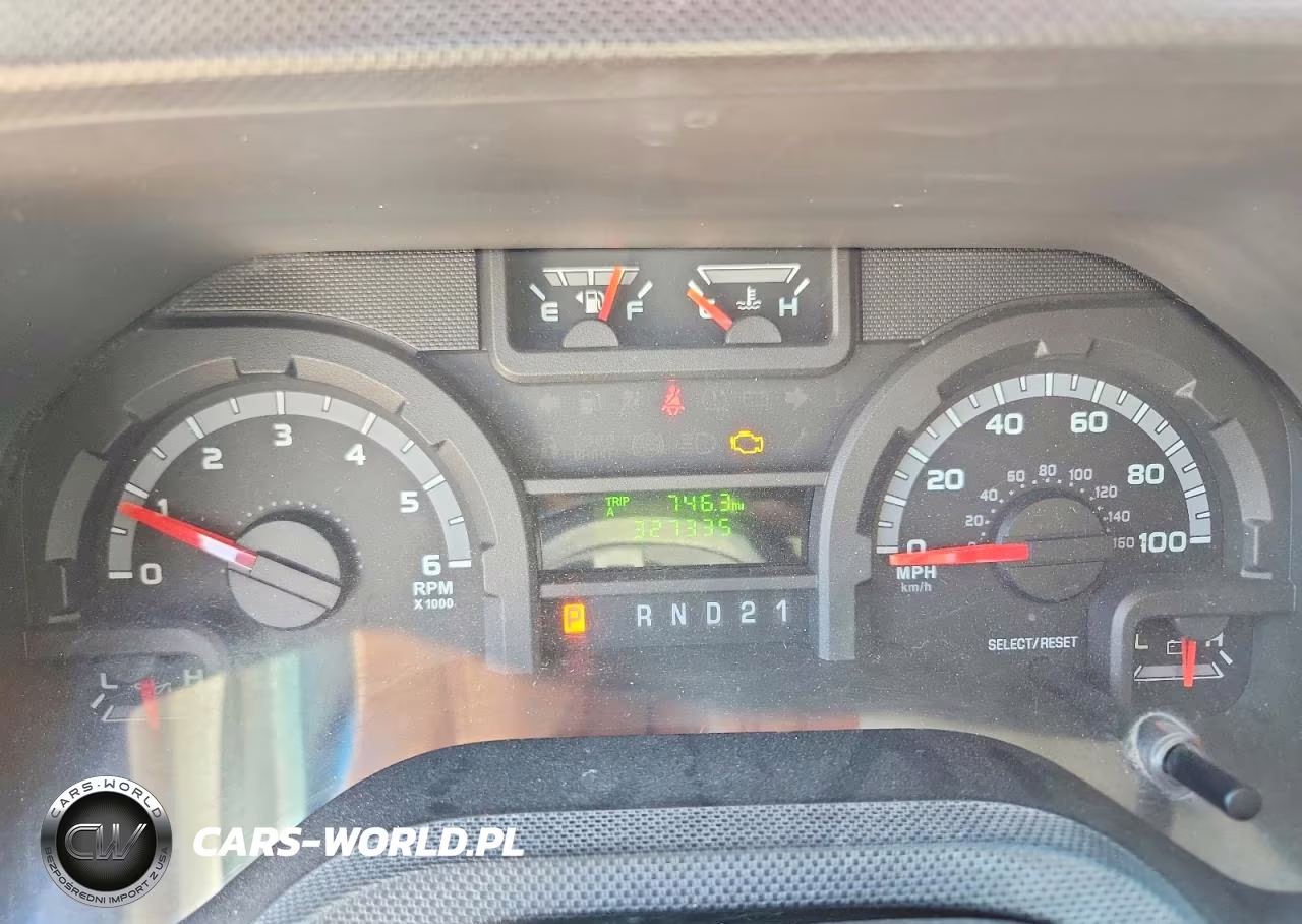 2009 Ford Econoline E250 Van VIN:1FTNS24WX9DA51750 - 9
