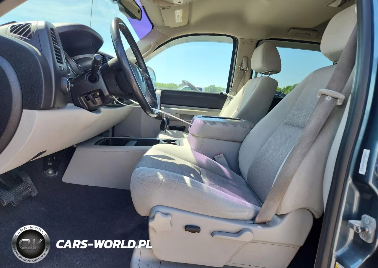 2008 Chevrolet Silverado C1500 VIN:3GCEC13048G247446 - 7