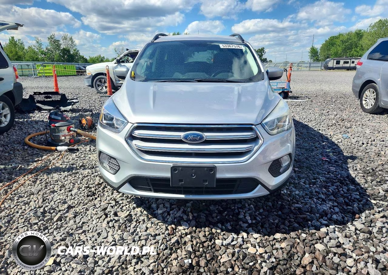 2017 Ford Escape Se VIN:1FMCU0GD1HUA12376 - 5