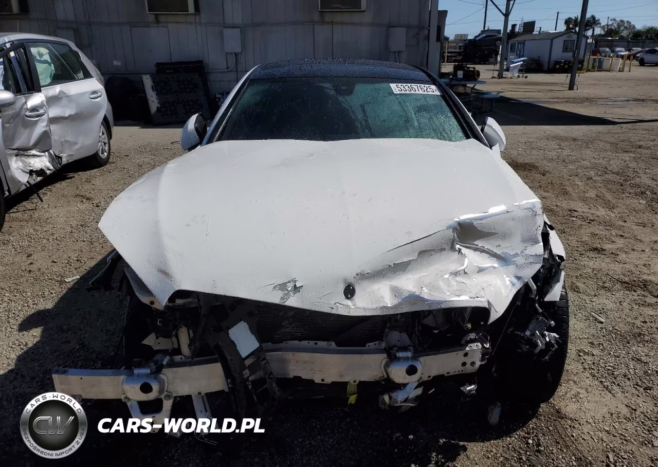 2018 Mercedes-Benz C 300 VIN:WDDWJ4JB2JF624045 - 5