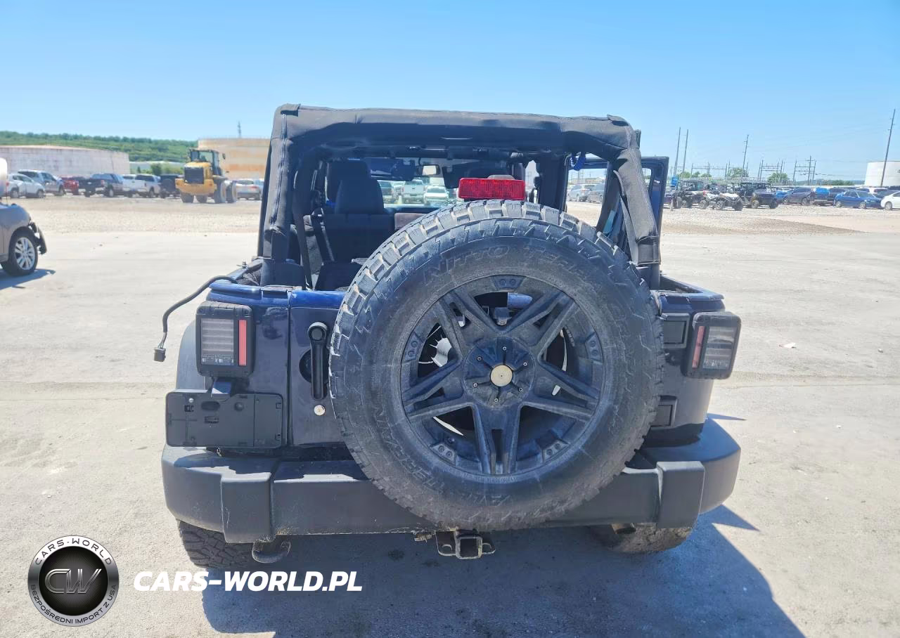 2013 Jeep Wrangler Unlimited Sport VIN:1C4BJWDG1DL513648 - 6