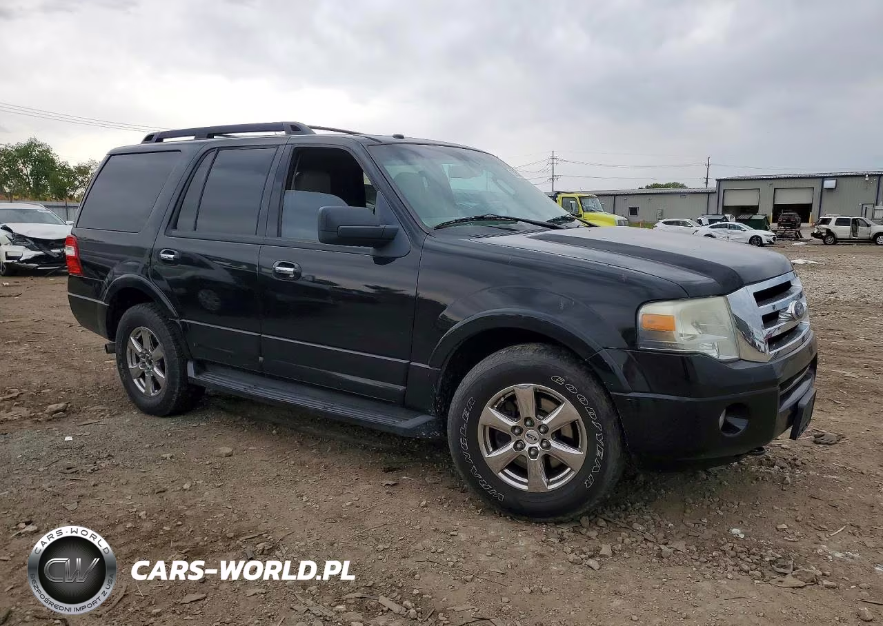 2011 Ford Expedition Xlt VIN:1FMJU1J53BEF53493 - 4