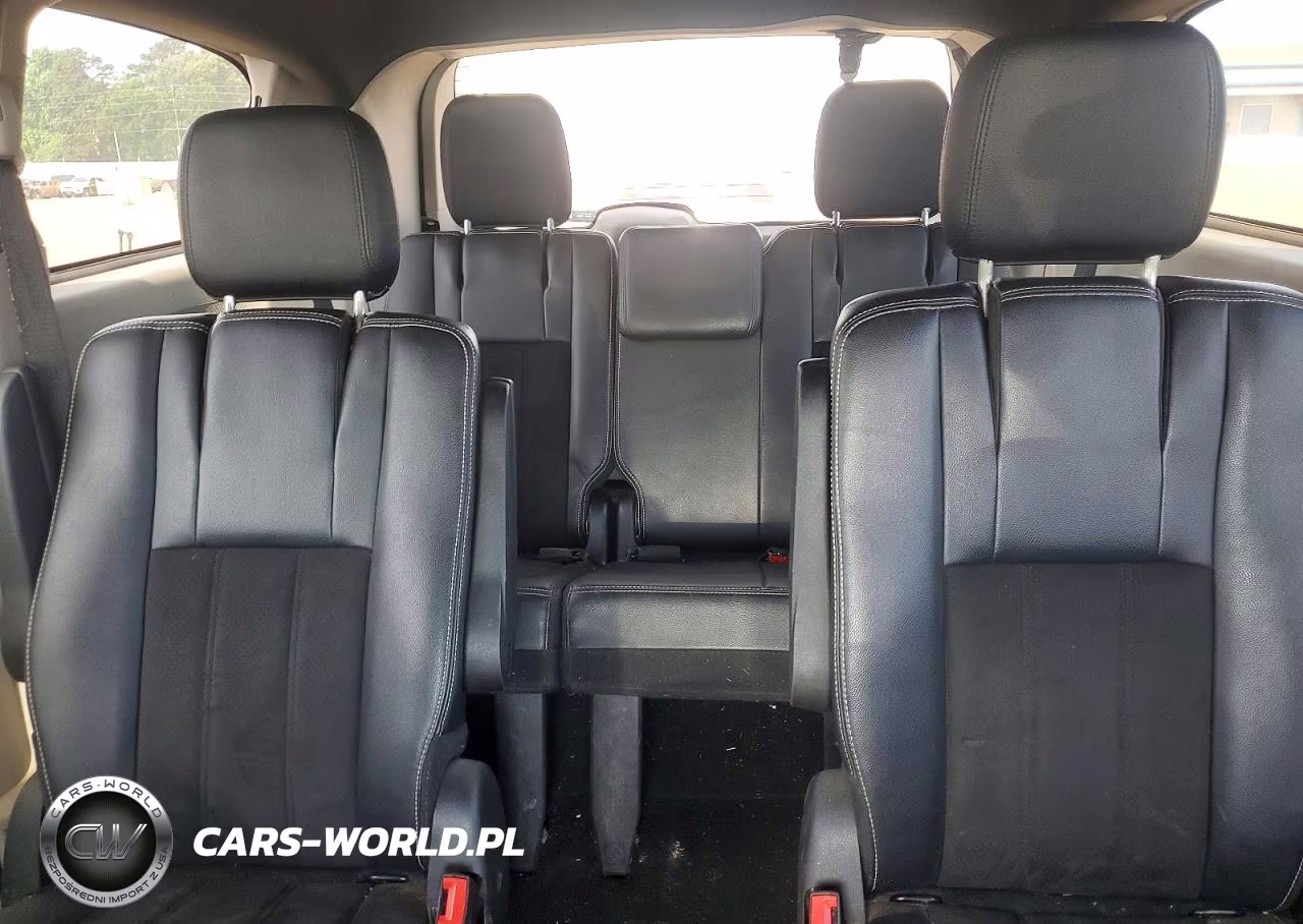 2019 Dodge Grand Caravan Sxt VIN:2C4RDGCGXKR663890 - 10