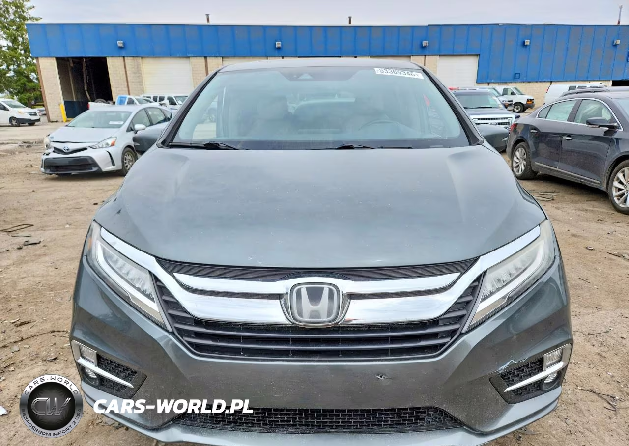 2018 Honda Odyssey Elite VIN:5FNRL6H94JB091877 - 5