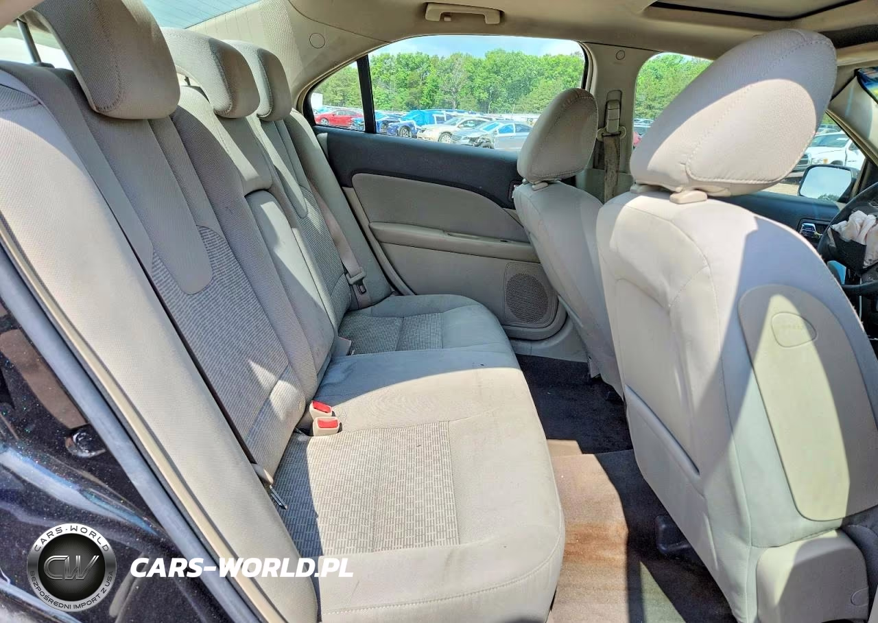2010 Ford Fusion Se VIN:3FAHP0HG9AR283182 - 10