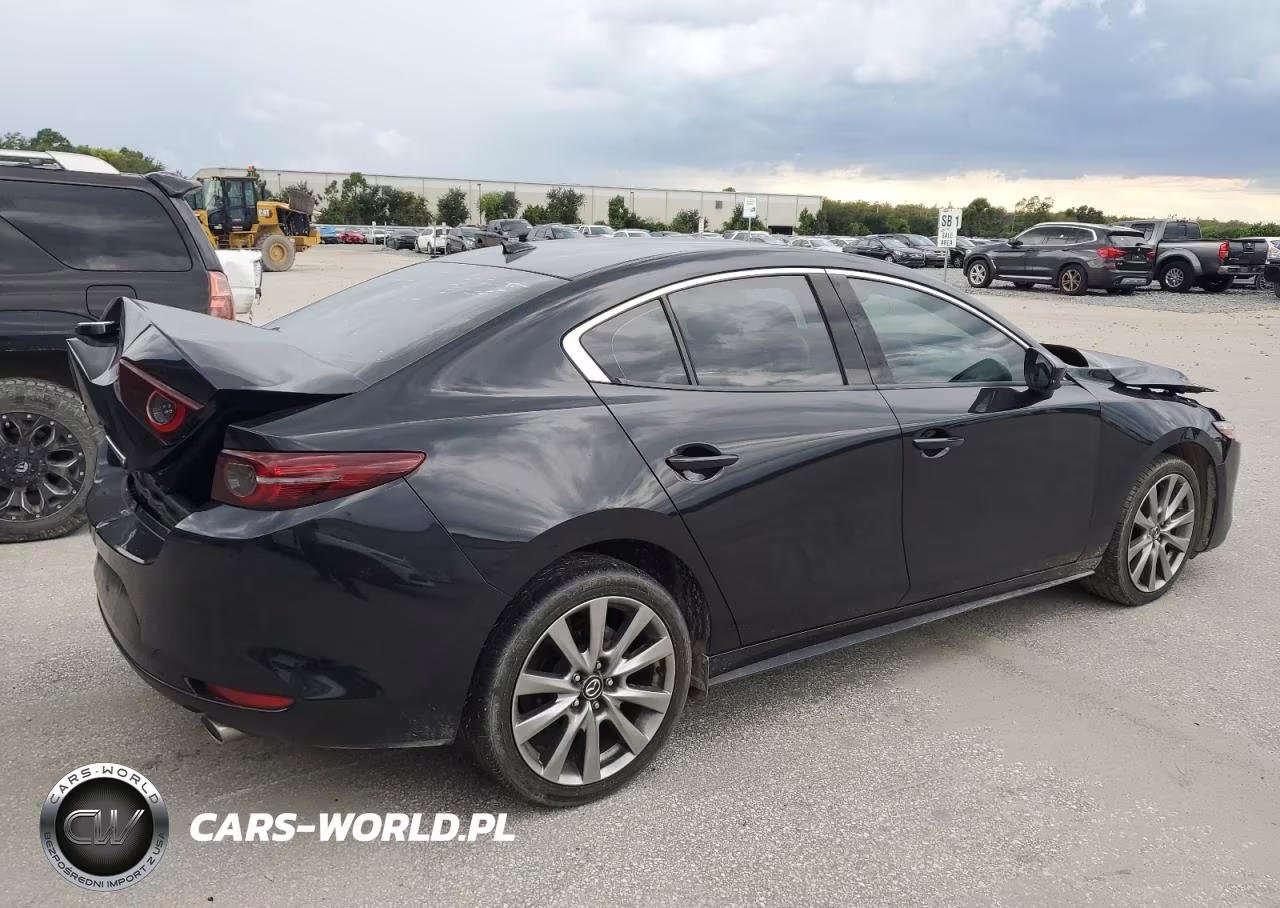 2020 Mazda 3 Premium VIN:JM1BPAEMXL1168636 - 3