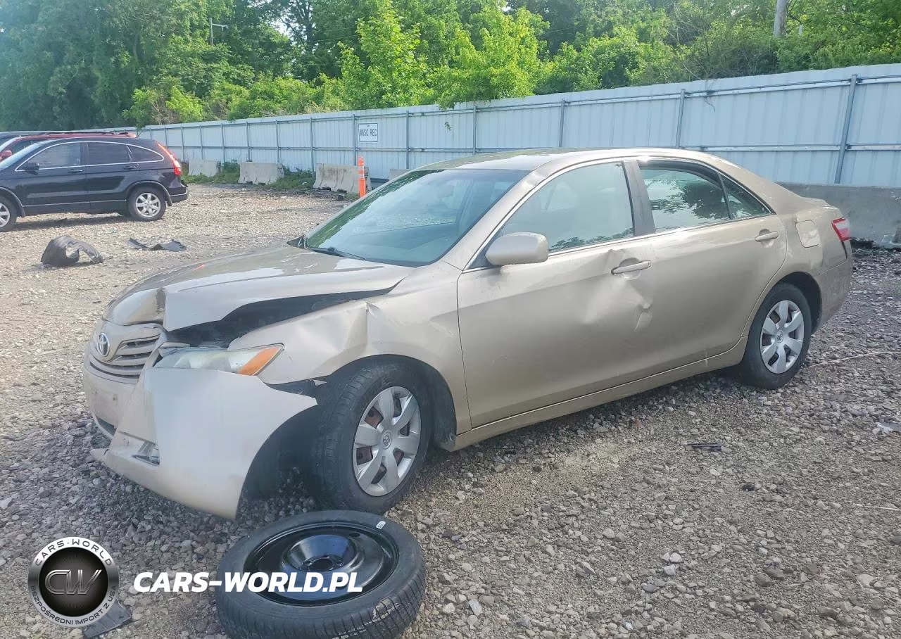 2009 Toyota Camry Le – zdjęcie 1 z 12