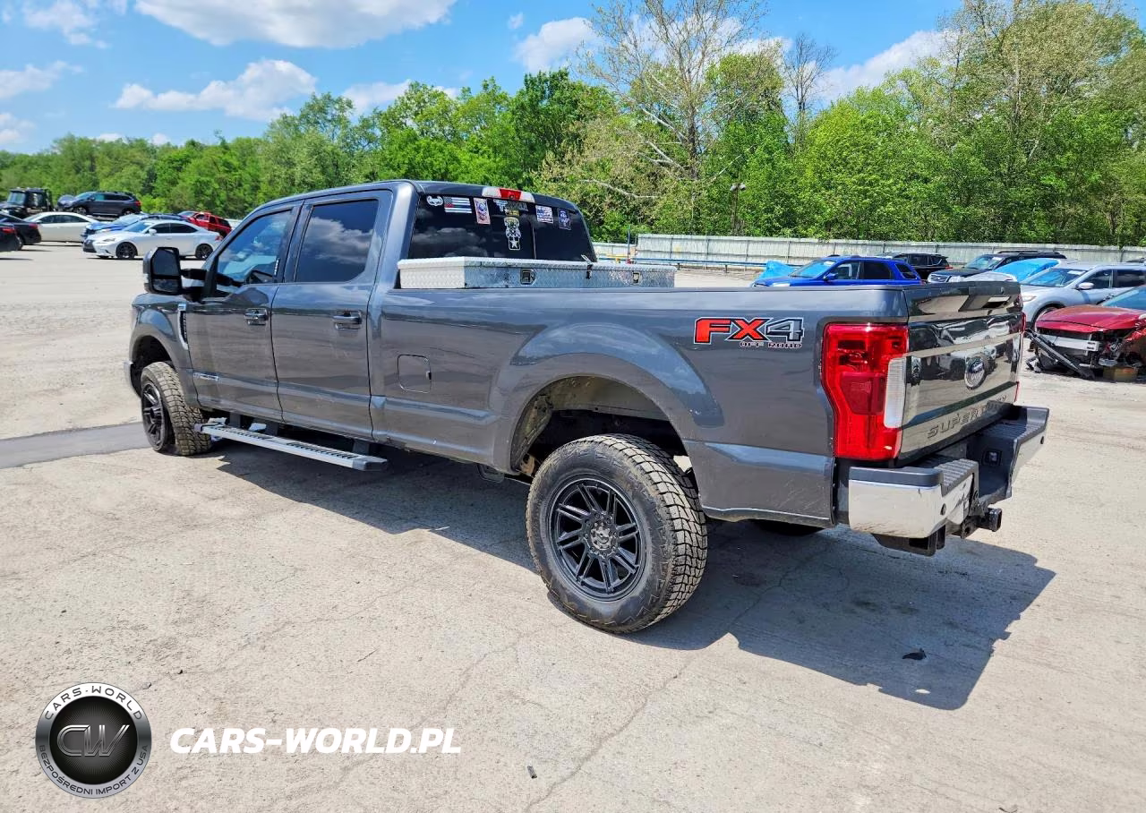 2018 Ford F250 Super Duty VIN:1FT7W2BT2JEB88816 - 2