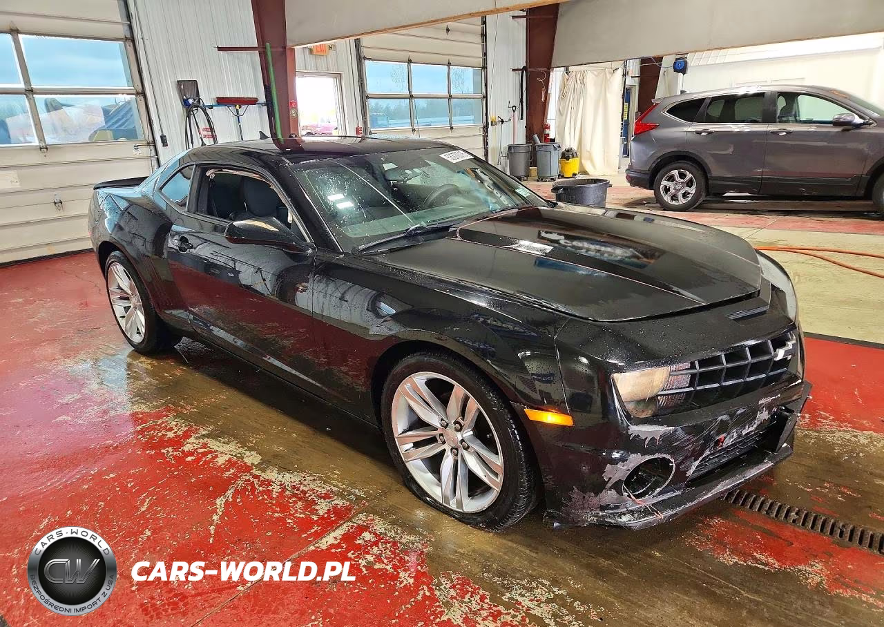 2010 Chevrolet Camaro Ls VIN:2G1FA1EV6A9168923 - 4