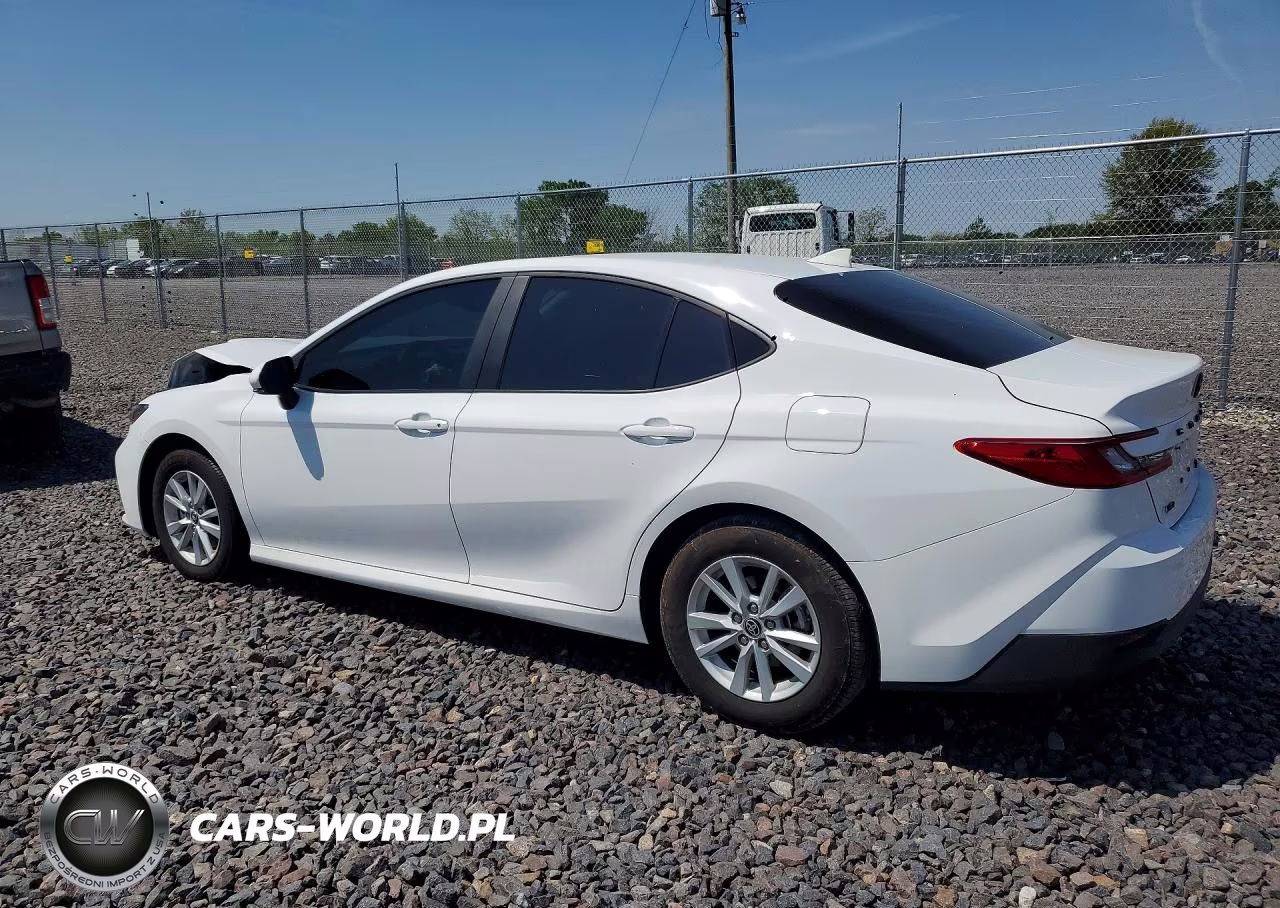 2025 Toyota Camry Le VIN:4T1DAACKXSU649541 - 2