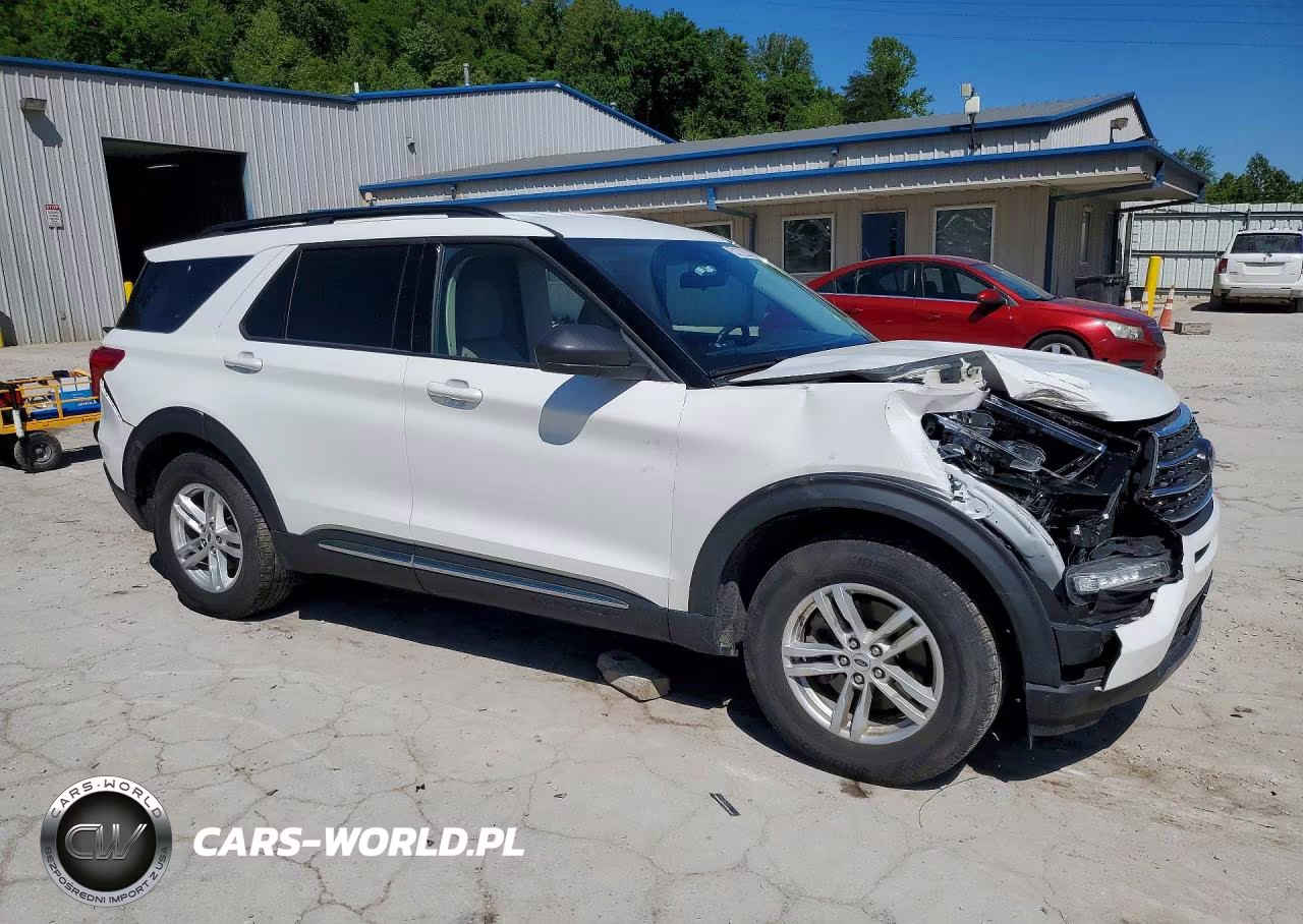 2022 Ford Explorer Xlt VIN:1FMSK8DH8NGB48280 - 4