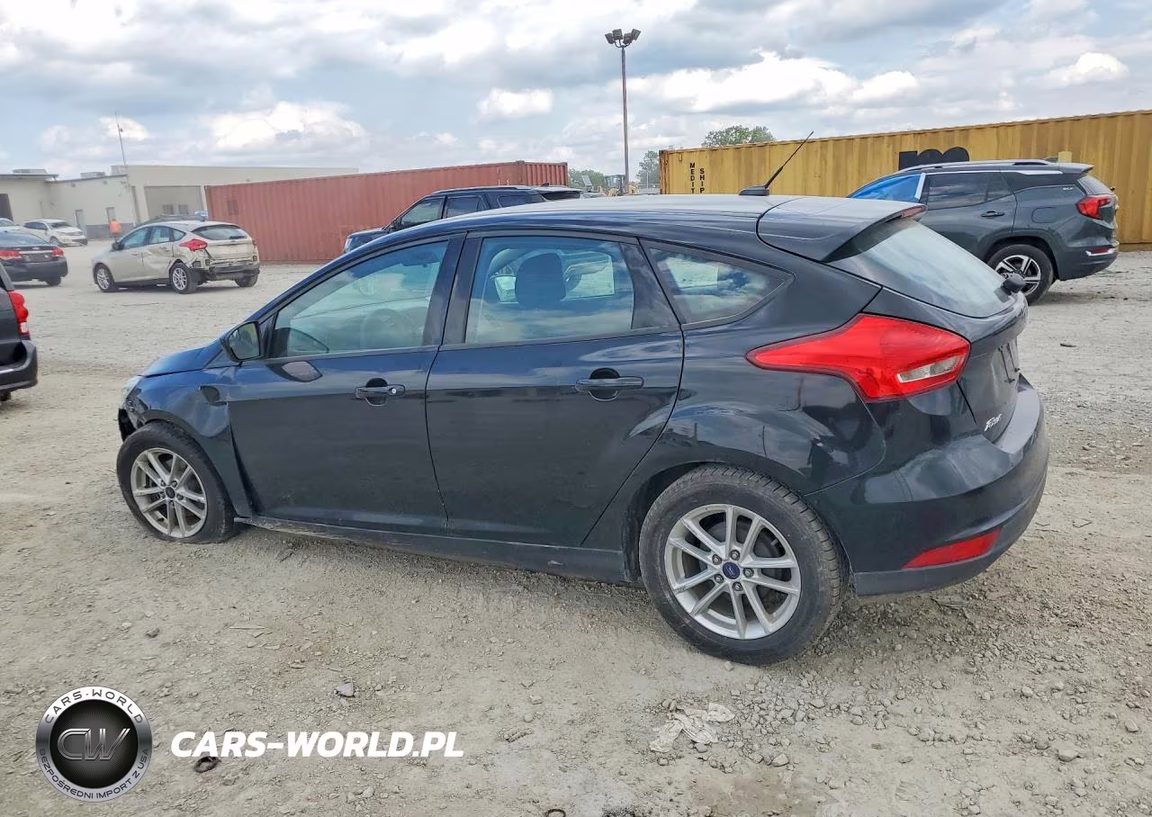 2018 Ford Focus Se VIN:1FADP3K2XJL288564 - 2