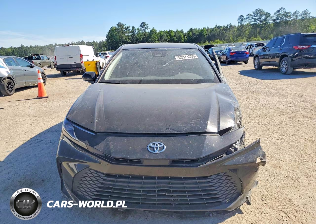 2025 Toyota Camry Le VIN:4T1DAACKXSU190396 - 5