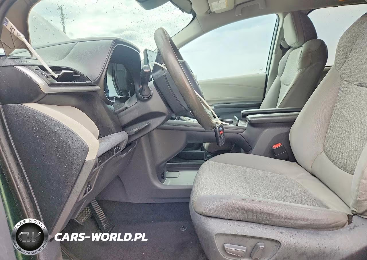 2021 Toyota Sienna Le VIN:5TDKRKECXMS001401 - 7