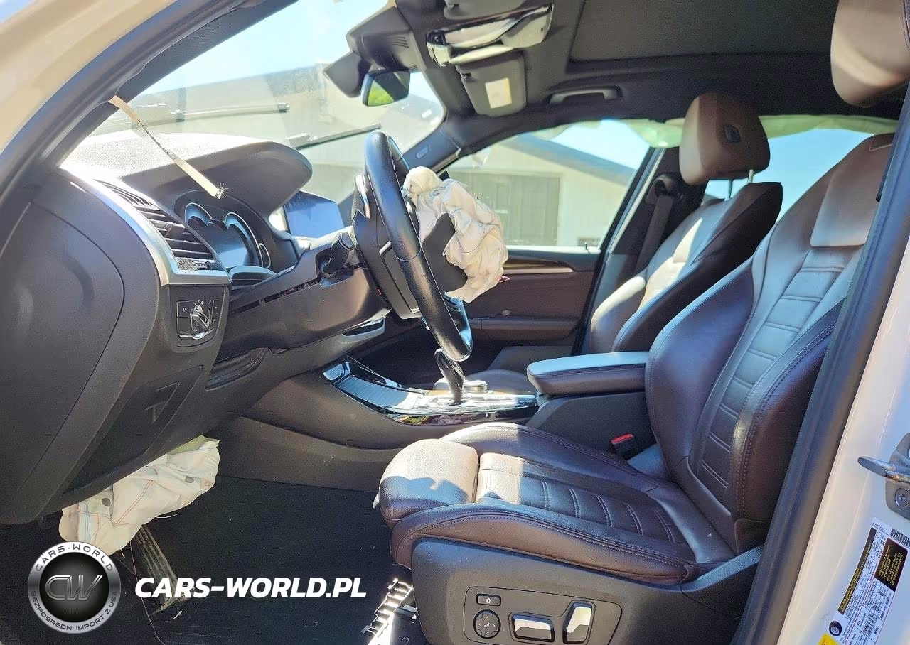 2019 BMW X3 xDrive30I VIN:5UXTR9C52KLE21123 - 7