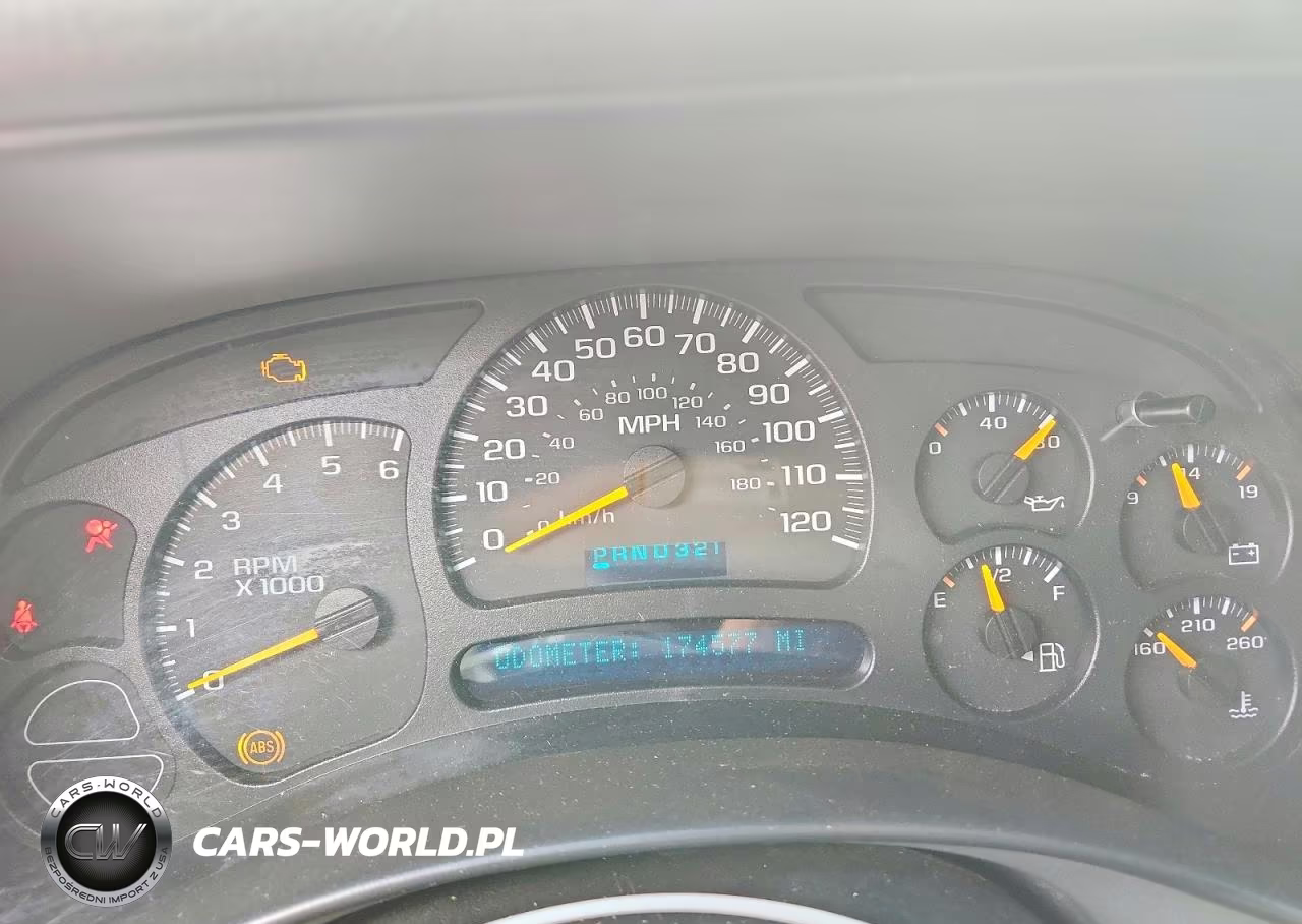 2005 Chevrolet Avalanche K1500 VIN:3GNEK12T25G149677 - 9