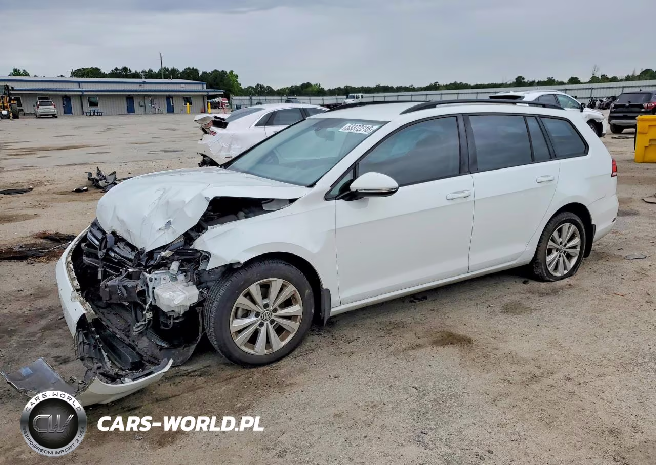 2019 Volkswagen Golf Sportwagen S