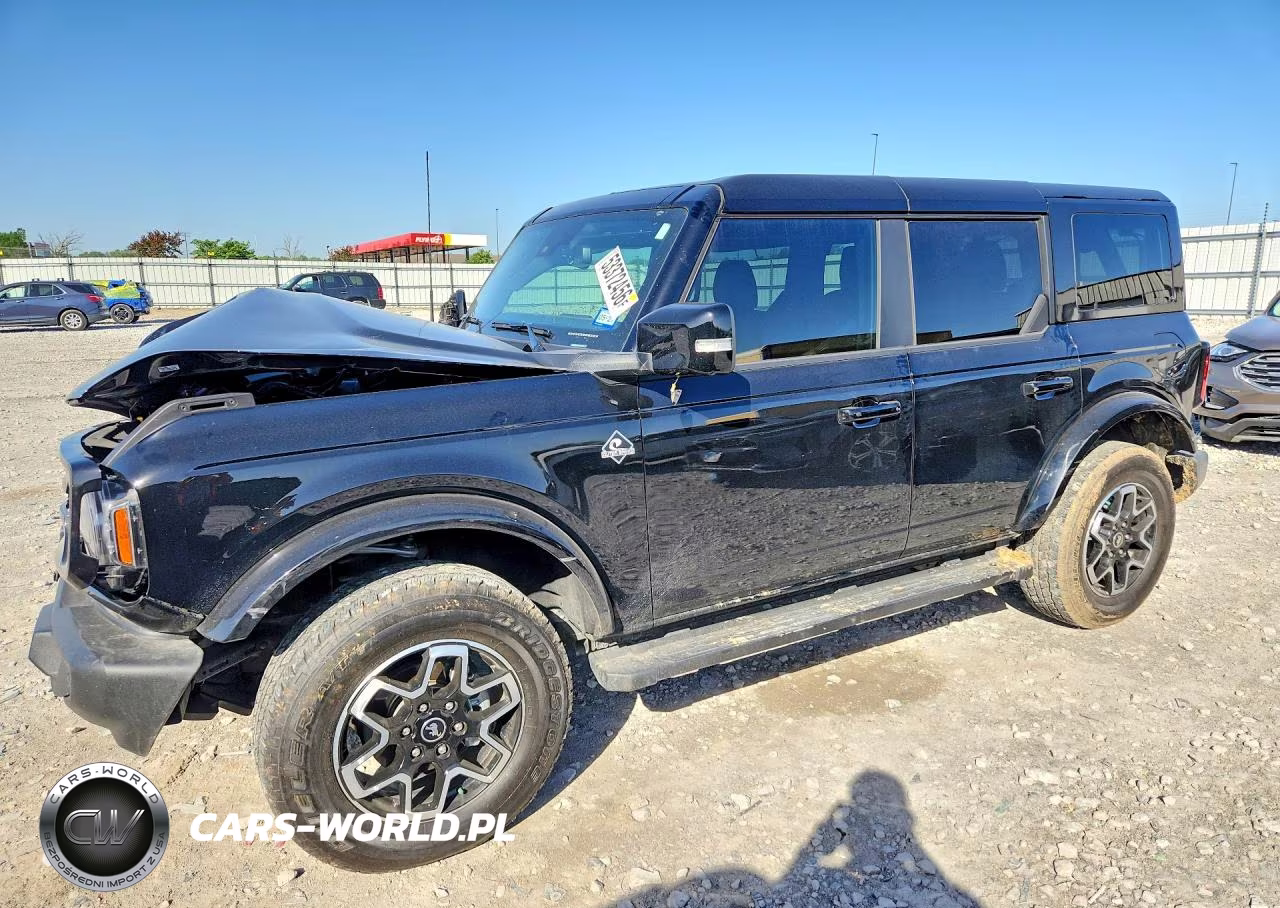 2024 Ford Bronco Outer Banks – zdjęcie 1 z 12