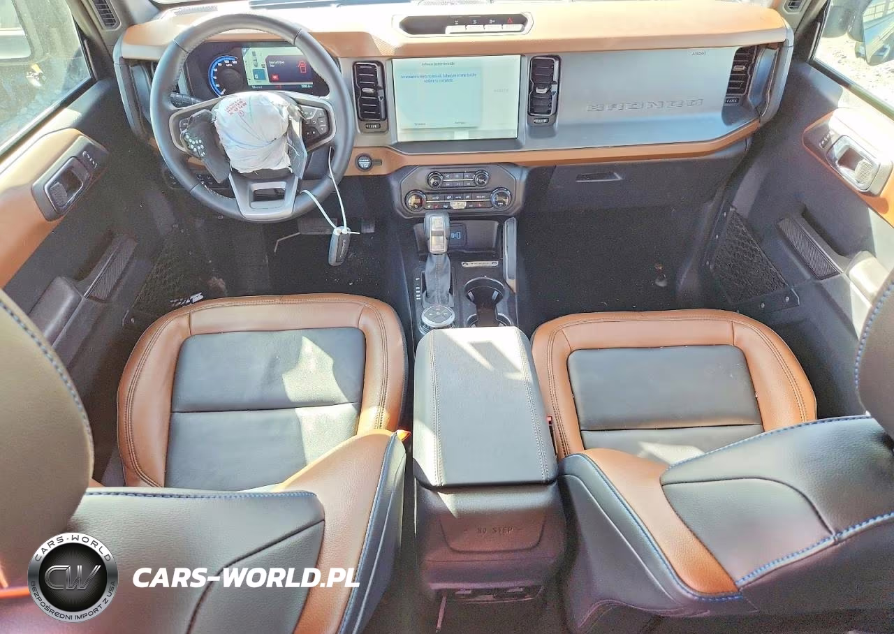 2024 Ford Bronco Outer Banks VIN:1FMDE8BH8RLA81261 - 8