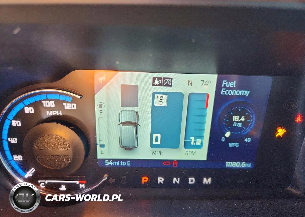 2024 Ford Bronco Outer Banks VIN:1FMDE8BH8RLA81261 - 9