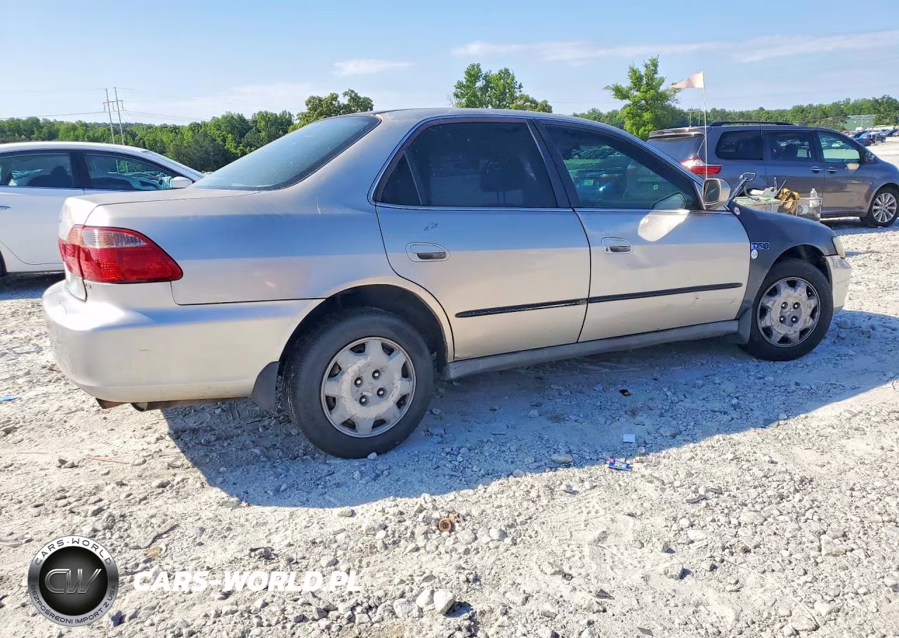 1999 Honda Accord Lx VIN:1HGCG6656XA112810 - 3