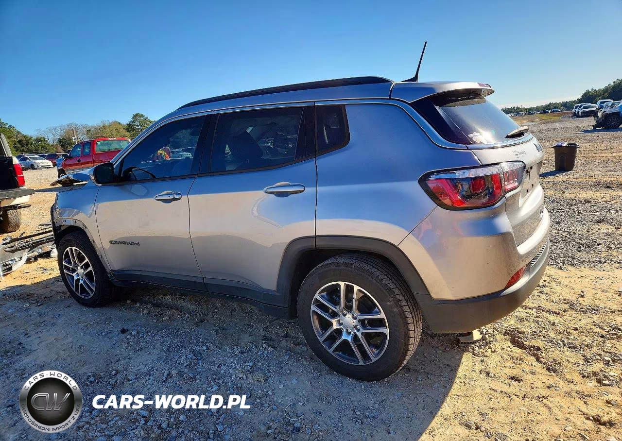 2019 Jeep Compass Latitude VIN:3C4NJCBB5KT814900 - 2
