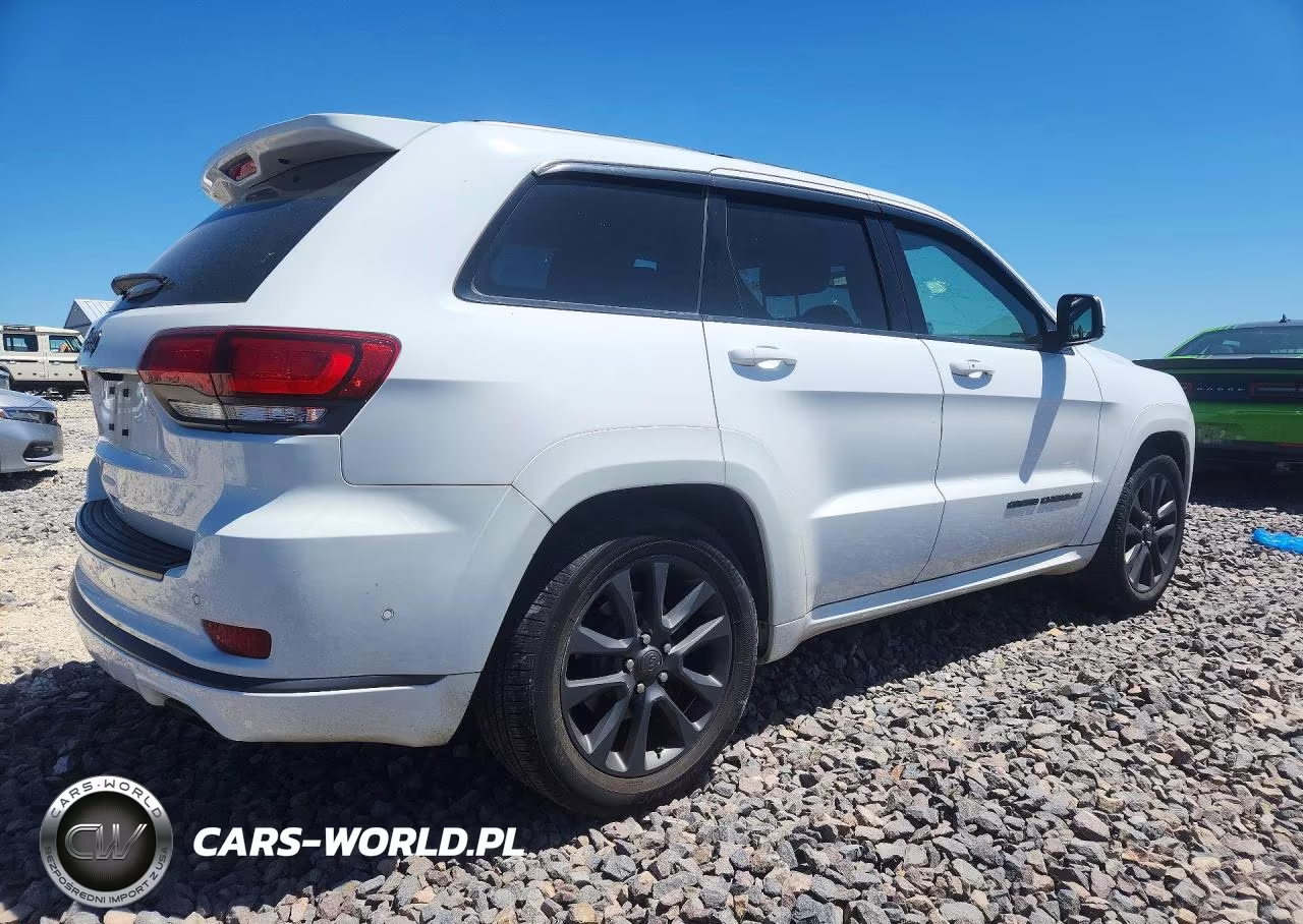 2018 Jeep Grand Cherokee Overland VIN:1C4RJFCG9JC360304 - 3