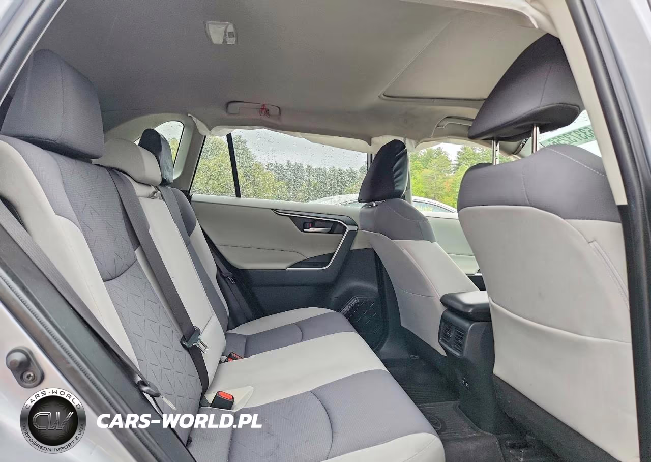 2020 Toyota Rav4 Xle VIN:JTMP1RFV1LD527691 - 11