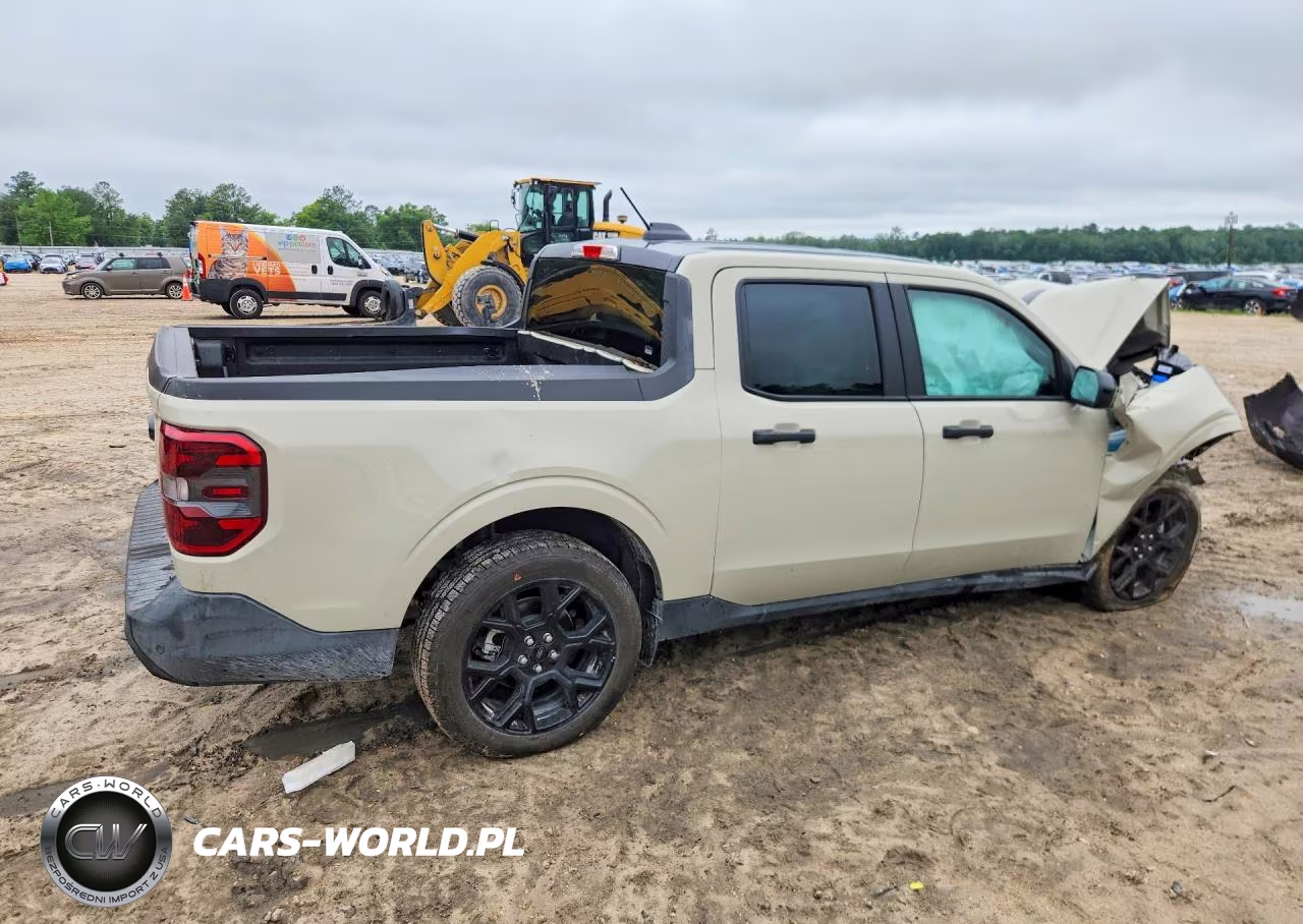 2025 Ford Maverick Xlt VIN:3FTTW8JA3SRB68137 - 3