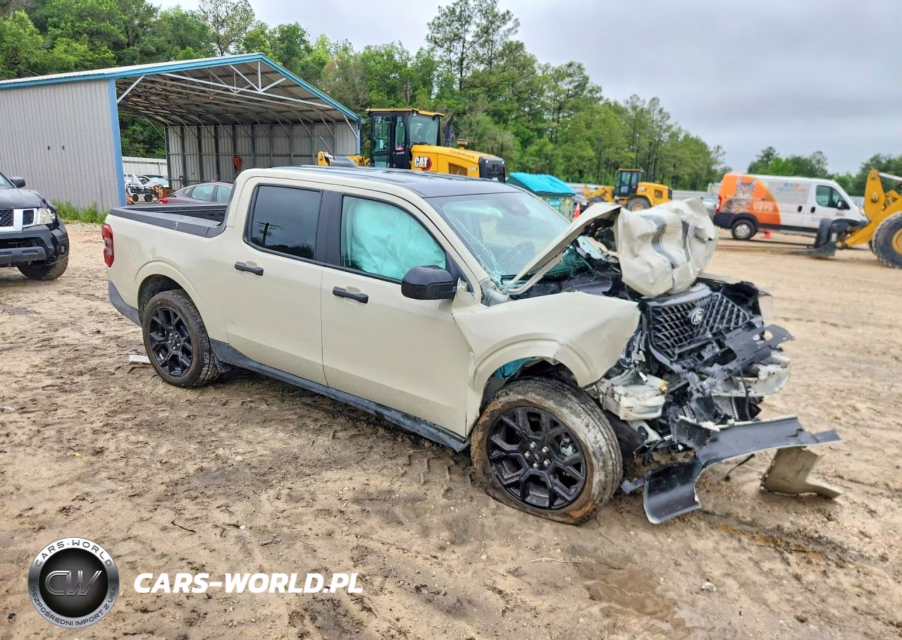 2025 Ford Maverick Xlt VIN:3FTTW8JA3SRB68137 - 4